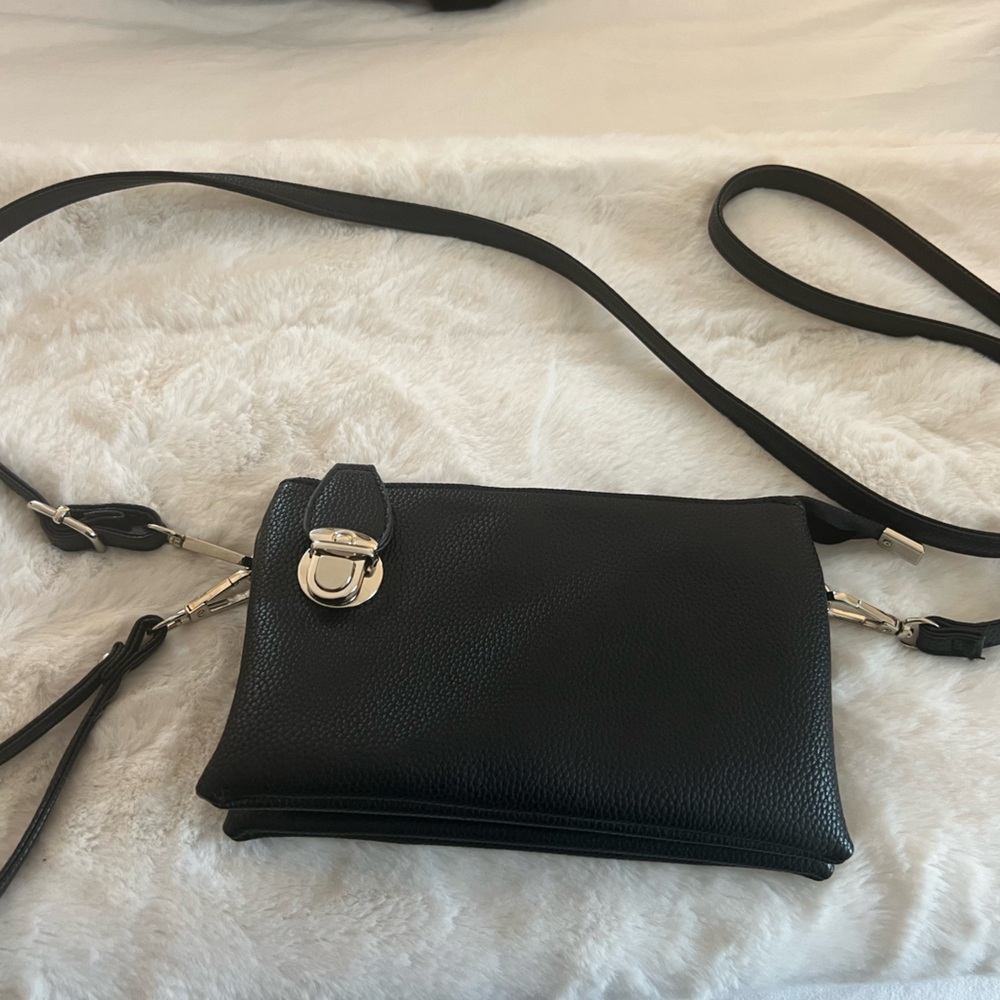 Elegant Black Leather Crossbody Bag